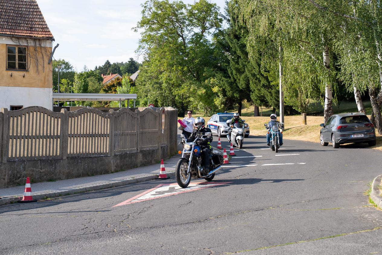 Die letzten Teilnehmer treffen in Kobersdorf ein